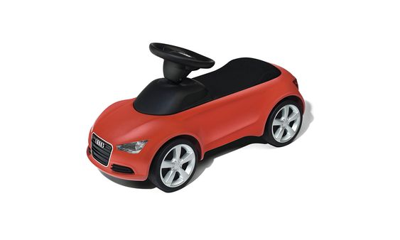 Junior quattro, rojo, para niños > Audi Collection > Audi Uruguay